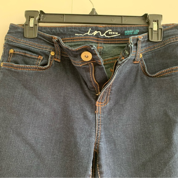INC Women's Size 8 Dark Wash Mid Rise Regular Fit Crop Denim Skinny Jeans - Picture 5 of 16